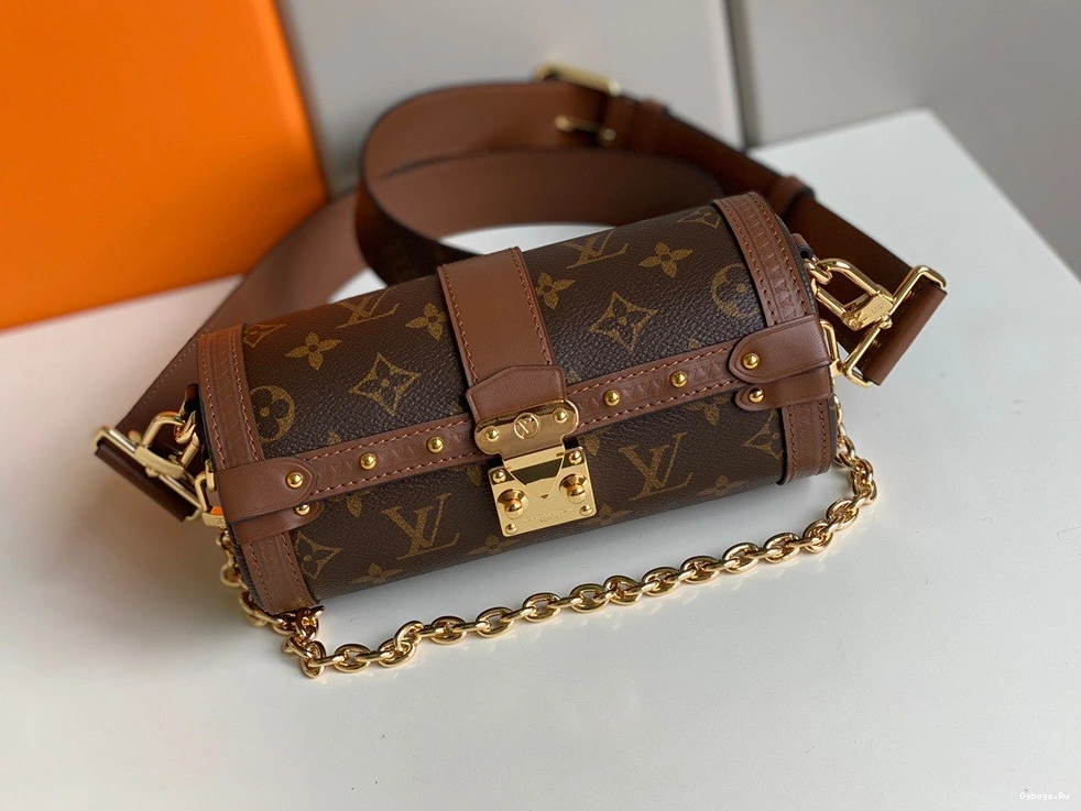 VUITTON LOUIS PAPILLON TRUNK 0505
